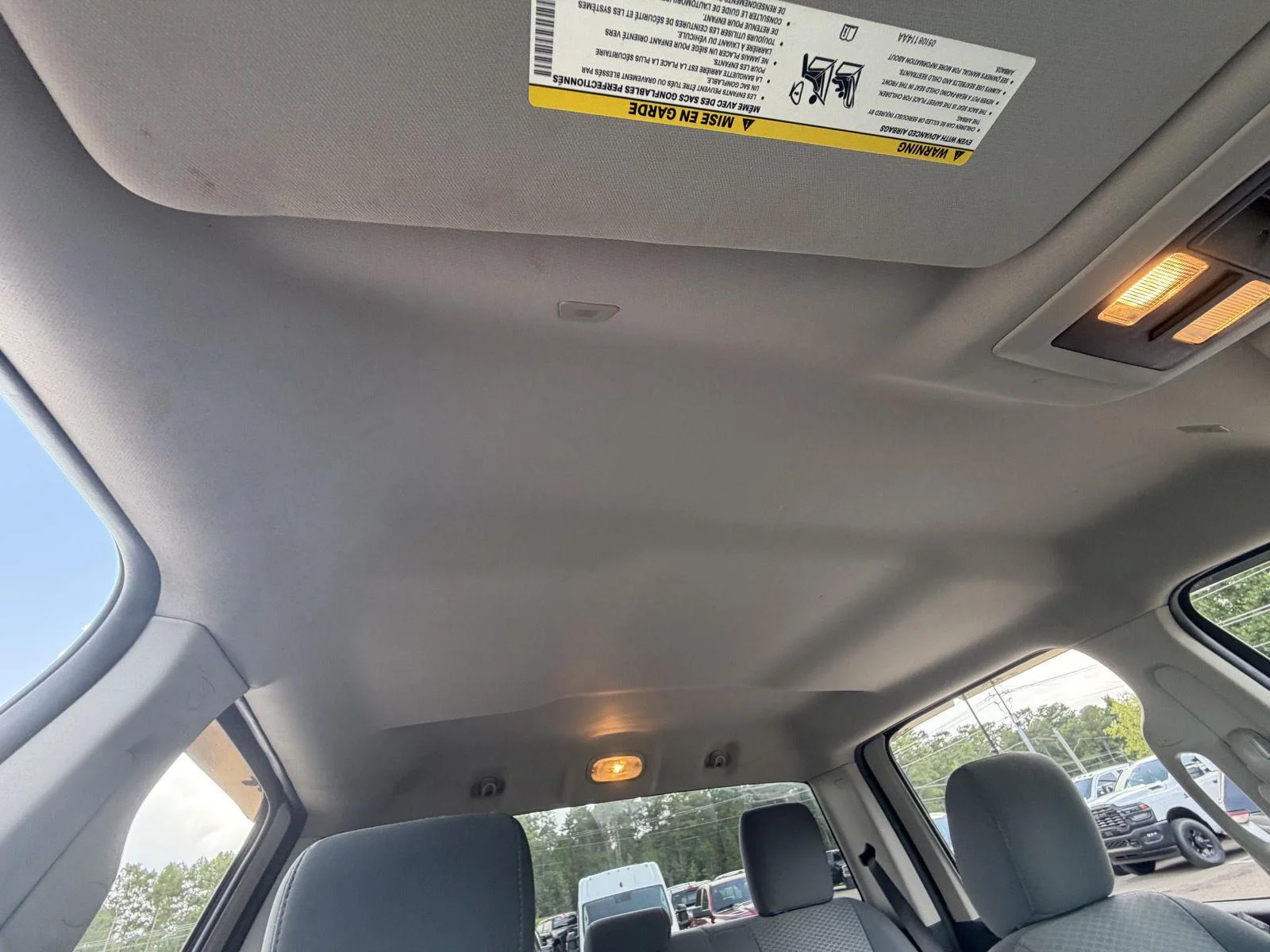 Used 2018 Maximum Steel Metallic Clearcoat Ram Express image 20