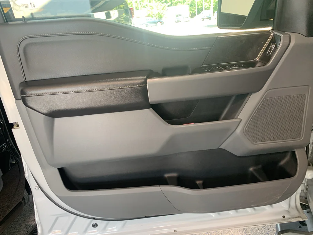 Used 2025  Ford XLT image 23
