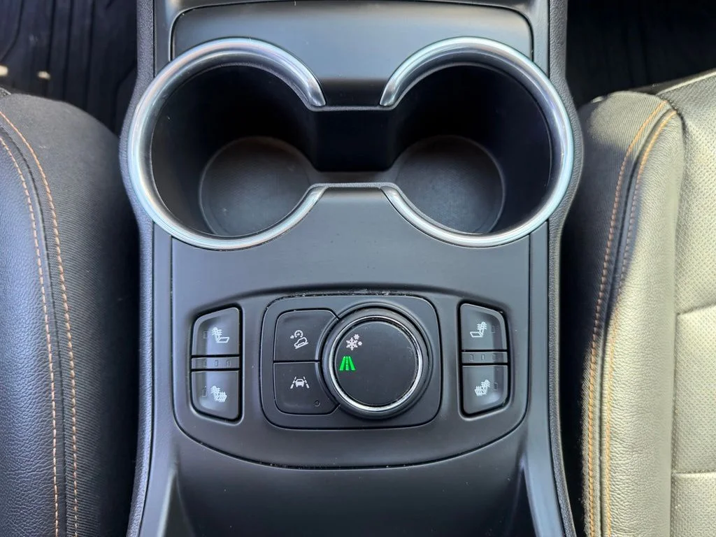 Used 2021 Gray GMC SLT image 22
