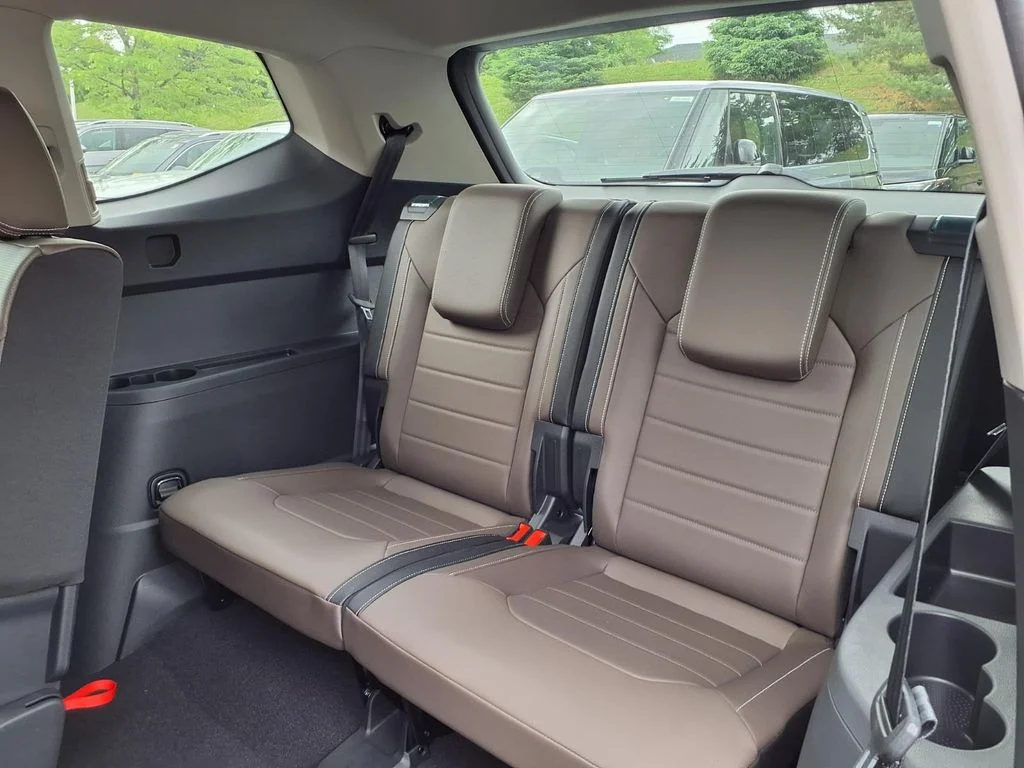 New 2026 Avocado Green Pearl Volkswagen 2.0T SEL image 21