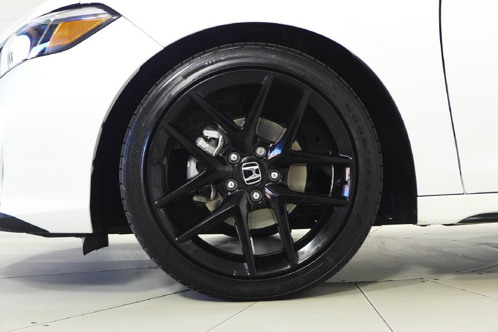 Used 2025 White Honda Sport image 5