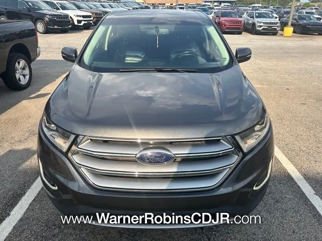 Used 2017 Gray Ford SEL image 2