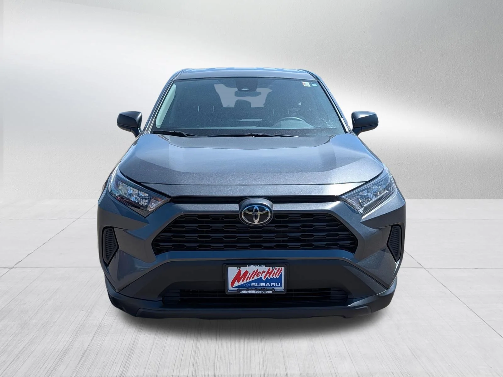 Used 2022 Toyota RAV4 LE with VIN 2T3F1RFV0NC271935 for sale in Hermantown, Minnesota