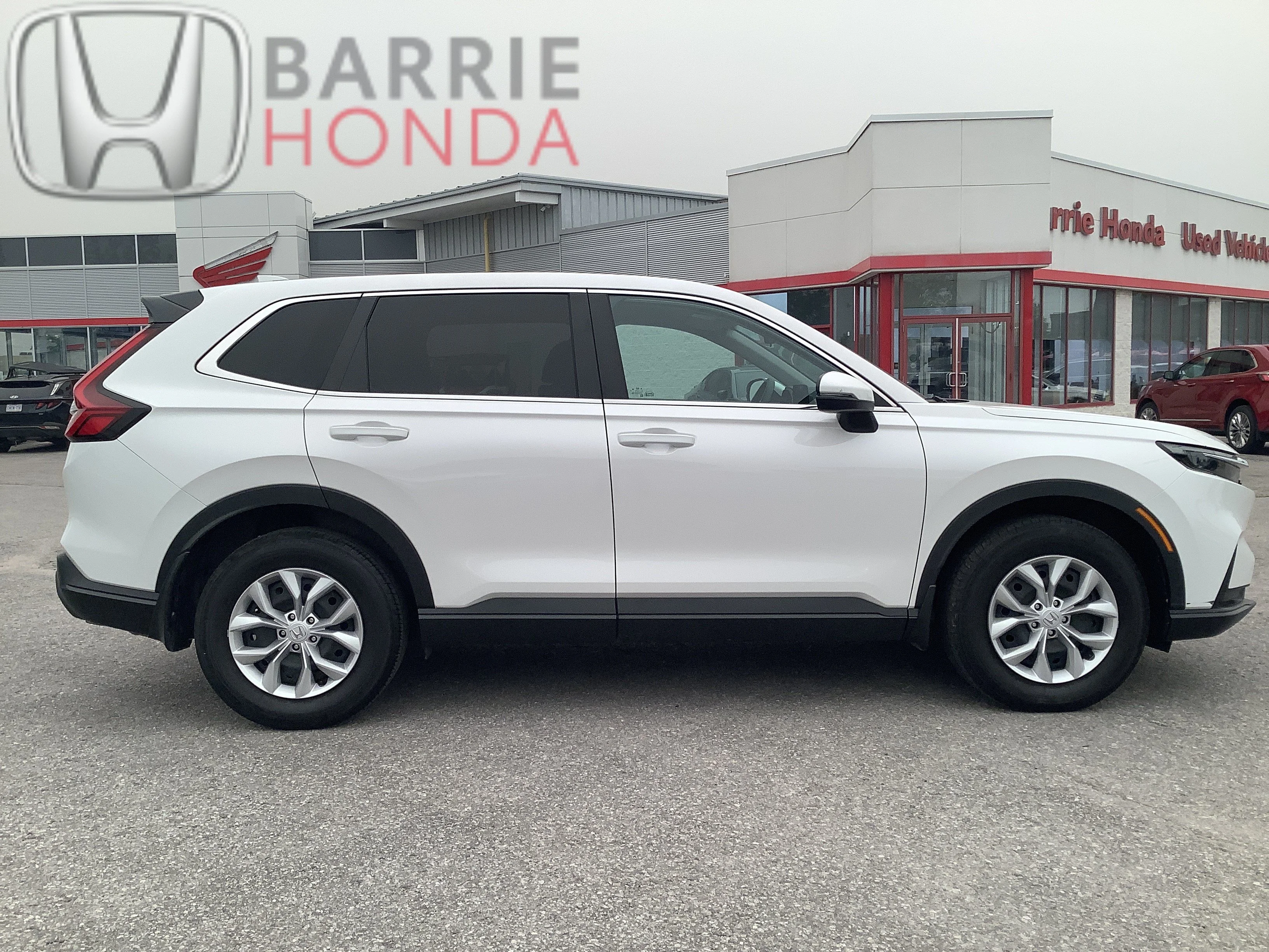 Used 2024 Platinum White Pearl Honda LX-B image 7