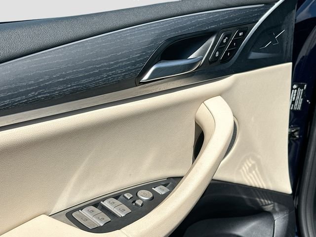Certified Used 2024 Blue BMW xDrive30i image 18