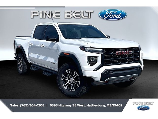 2023 GMC Canyon 4WD AT4