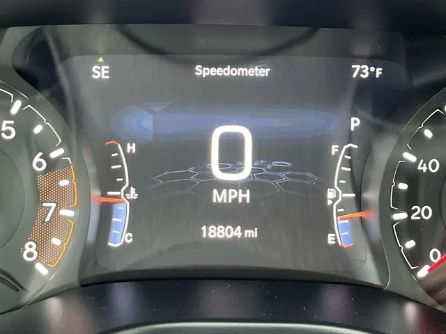 Used 2025 White Jeep Trailhawk image 36