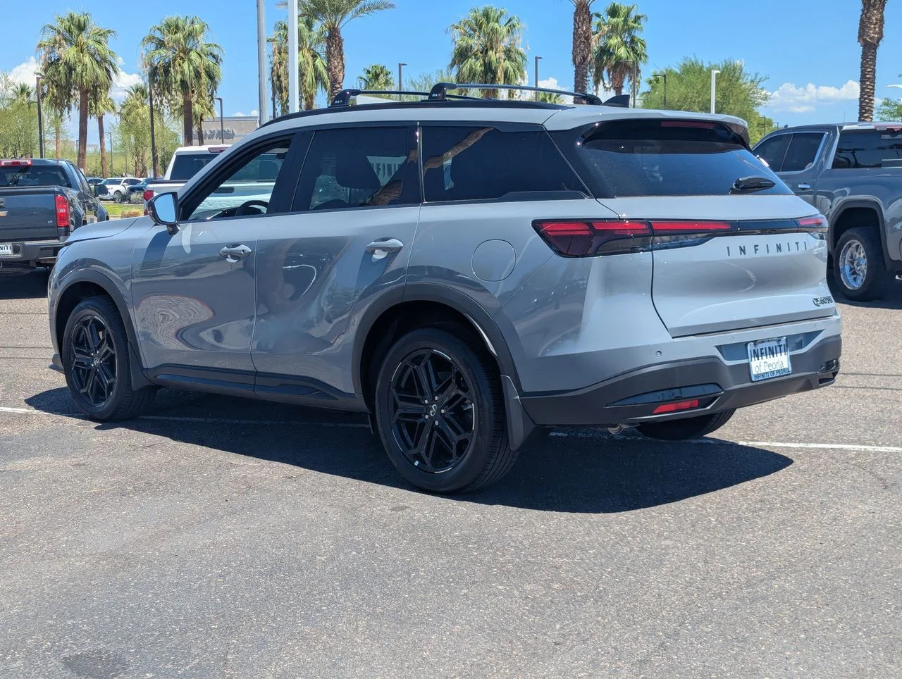 New 2027 HARBOR GRAY INFINITI Sport AWD image 3