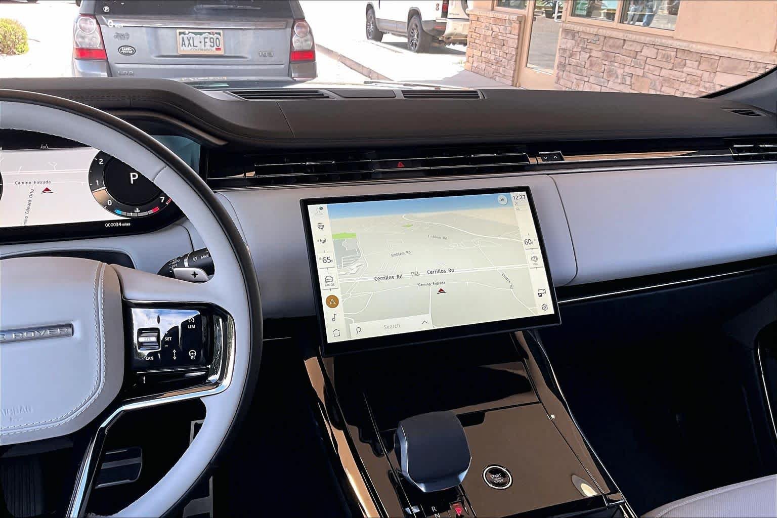 New 2026  Land Rover Dynamic SE image 6