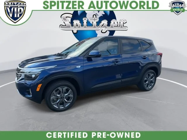 Used 2025 Blue Kia LX image 4