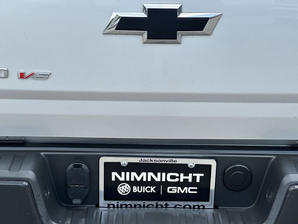 Used 2019 SILVER ICE METALLIC Chevrolet 4WD ZR2 image 31