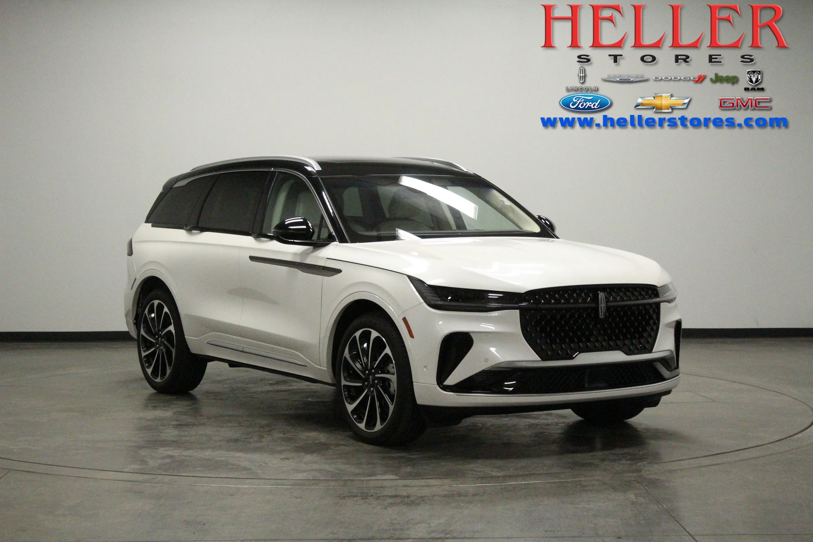 2024 Lincoln Nautilus Black Label AWD's photo