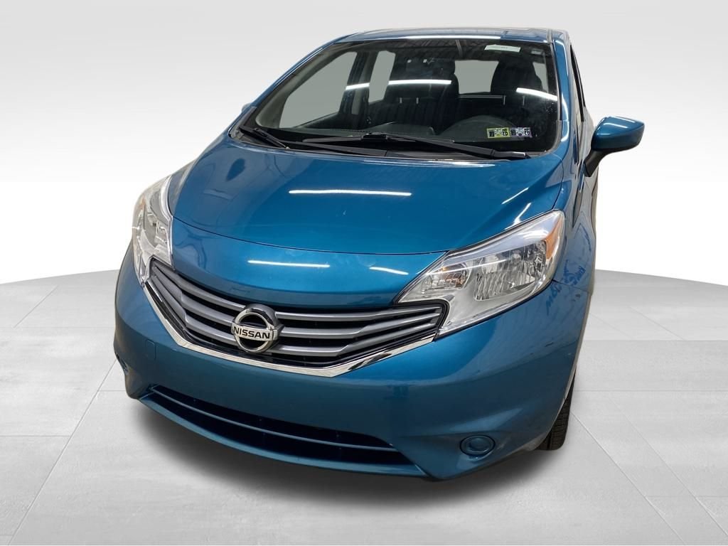 2015 Nissan Versa Note SV photo 2