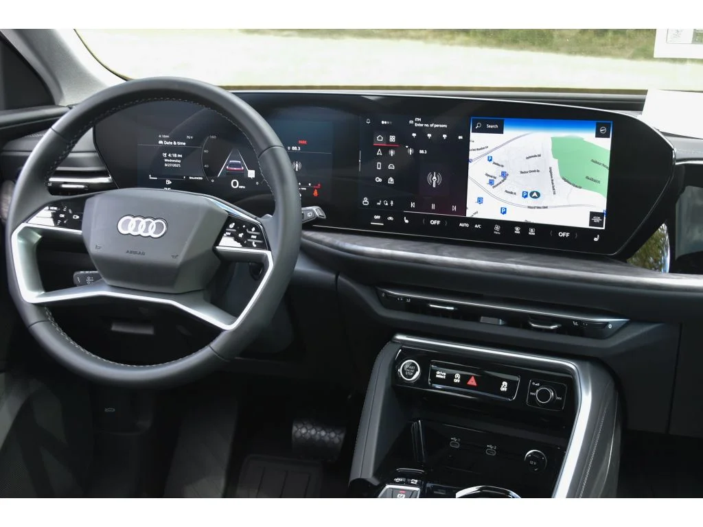 Used 2025 Glacier White Metallic Audi Premium image 18