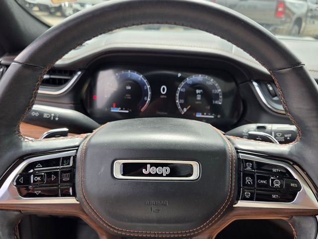 Used 2023 Silver Jeep Summit image 28