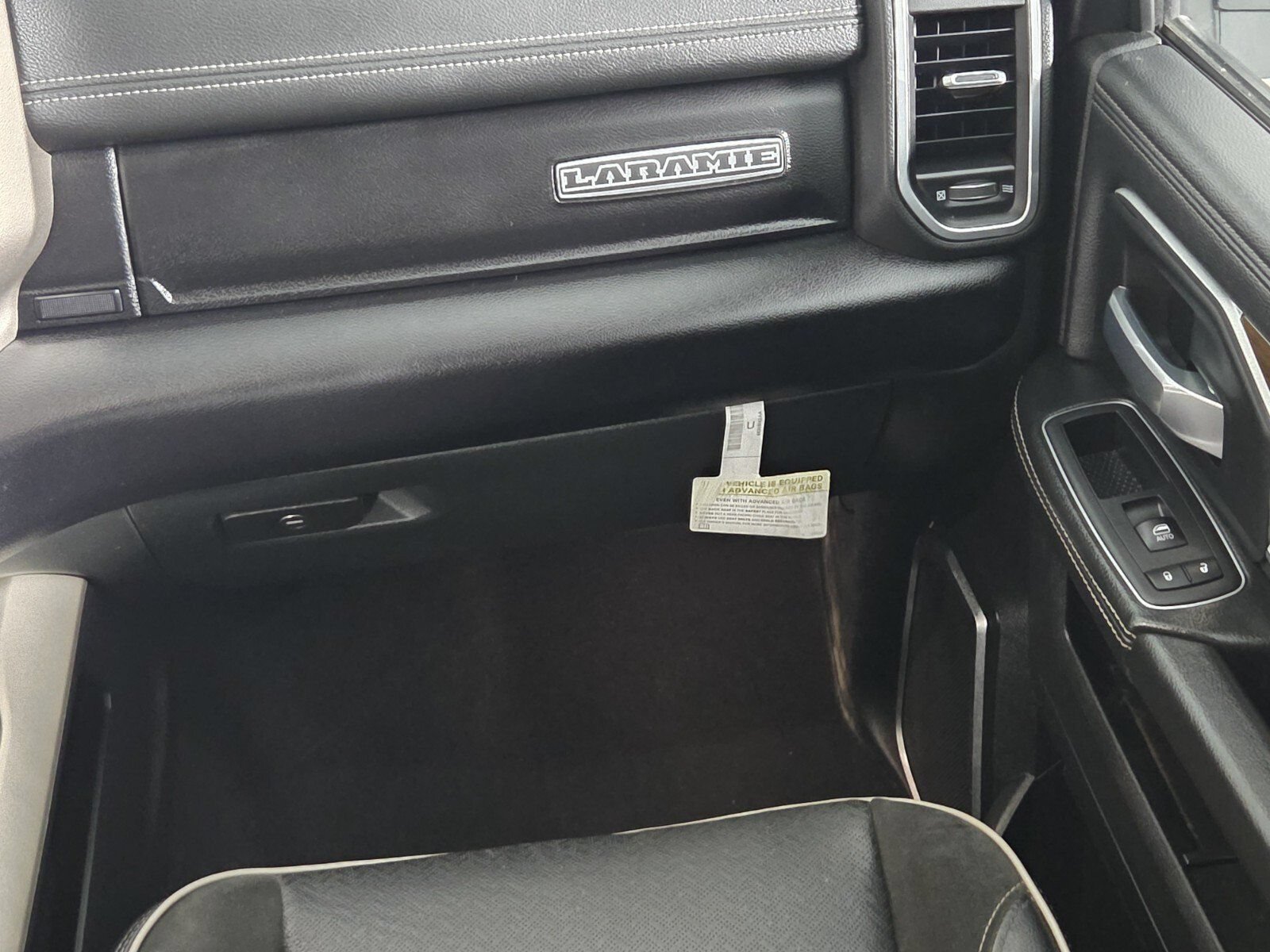 Used 2024 White Ram Laramie image 16