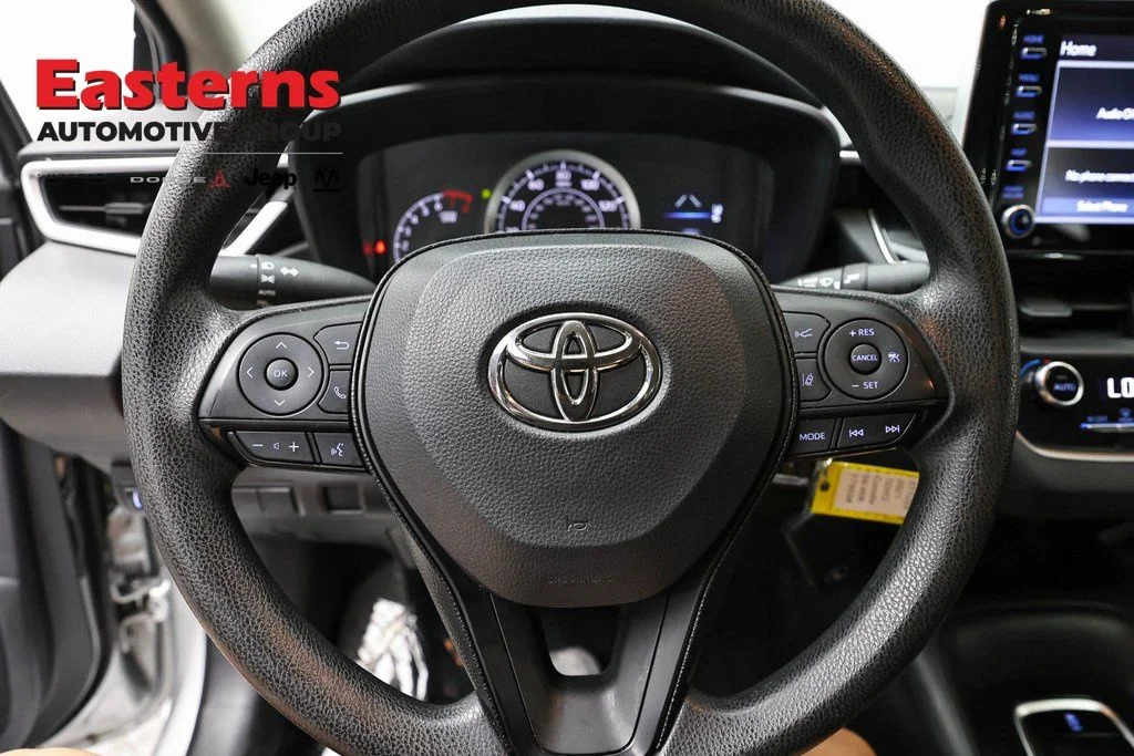 Used 2021 Silver Toyota LE image 11