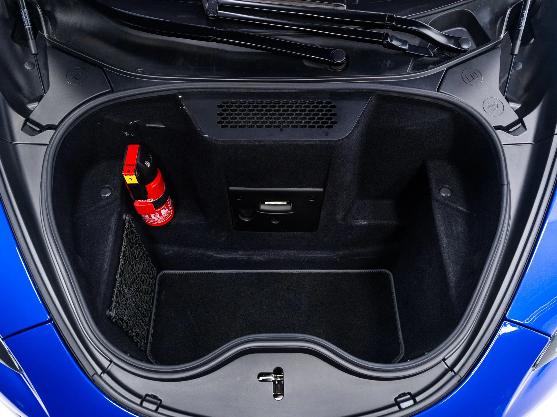 Used 2020 Burton Blue McLaren Spider image 67