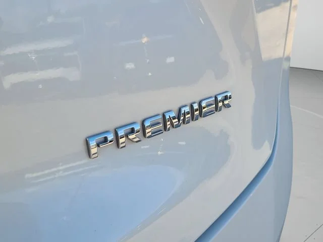 Used 2024 Iridescent Pearl Tricoat Chevrolet Premier image 35