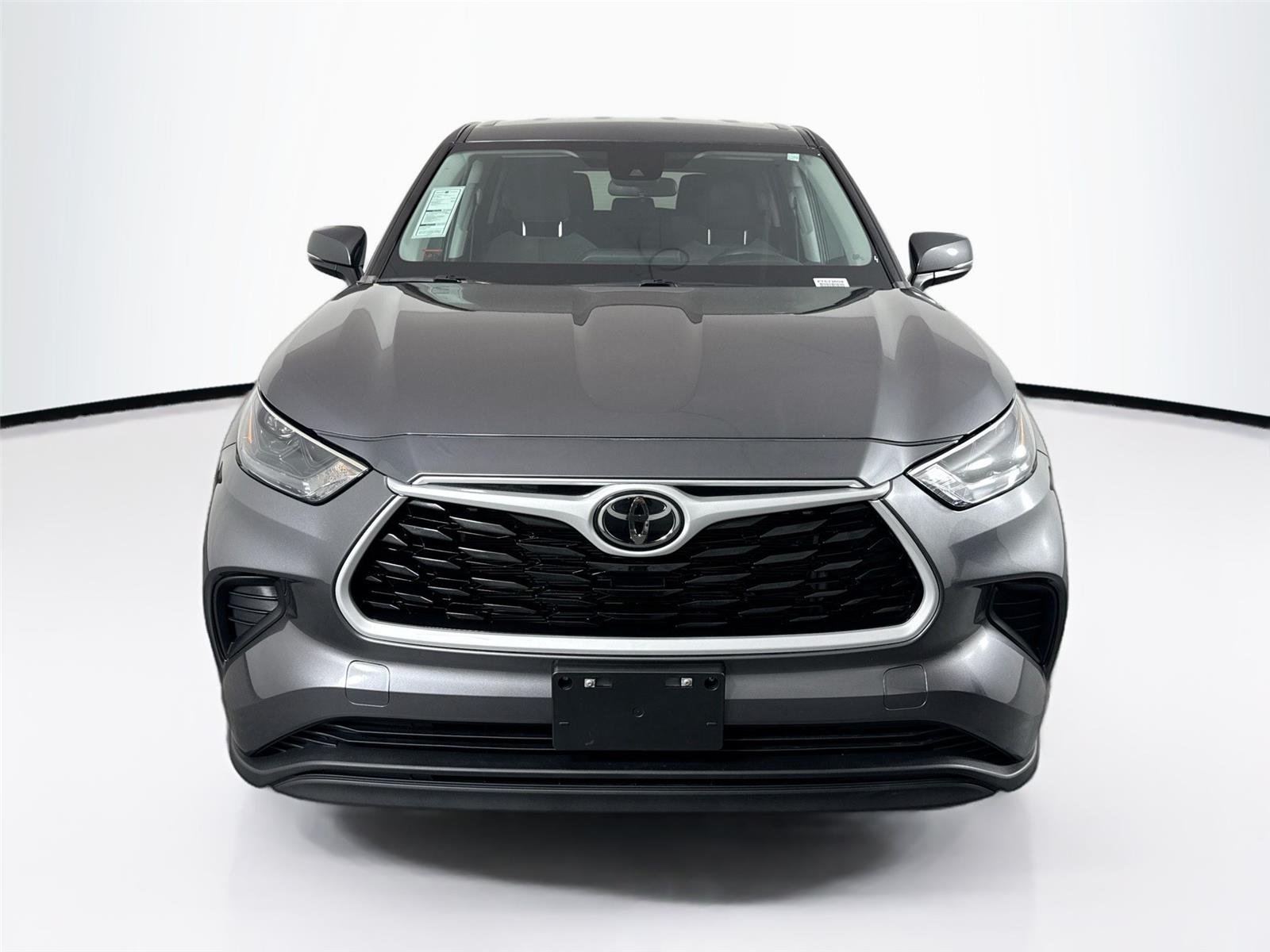2023 Toyota Highlander L - Photo 7