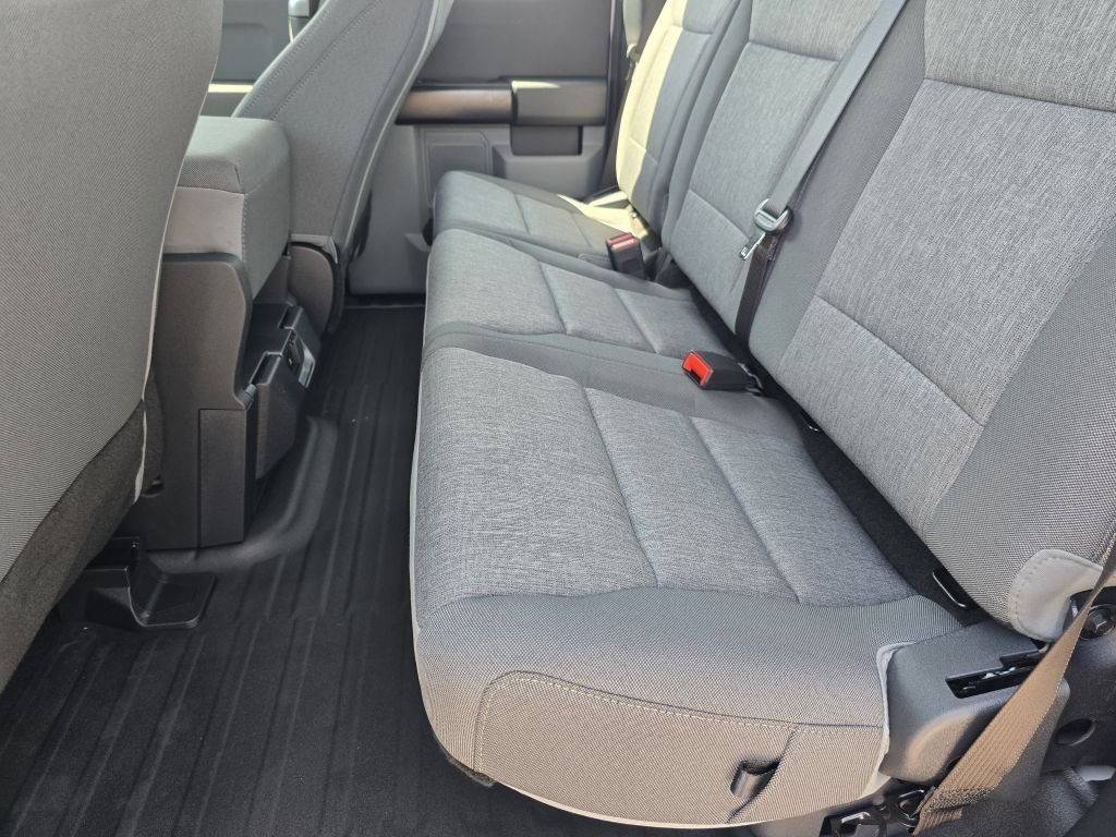 New 2026 Oxford White Ford XL image 24