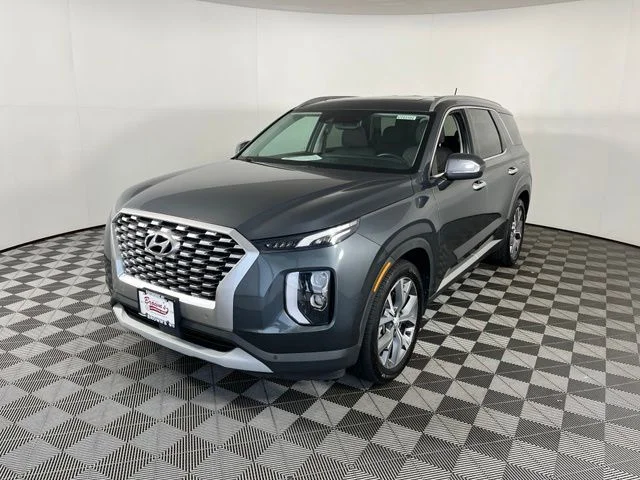 Used 2022 Gray Hyundai SEL image 3