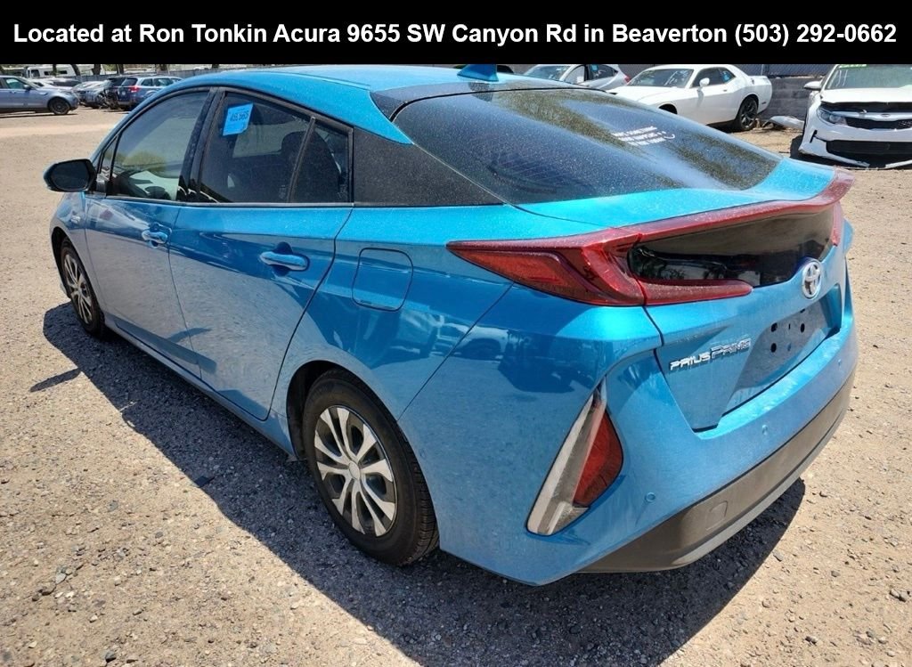 Used 2018 Blue Magnetism Toyota Advanced image 4