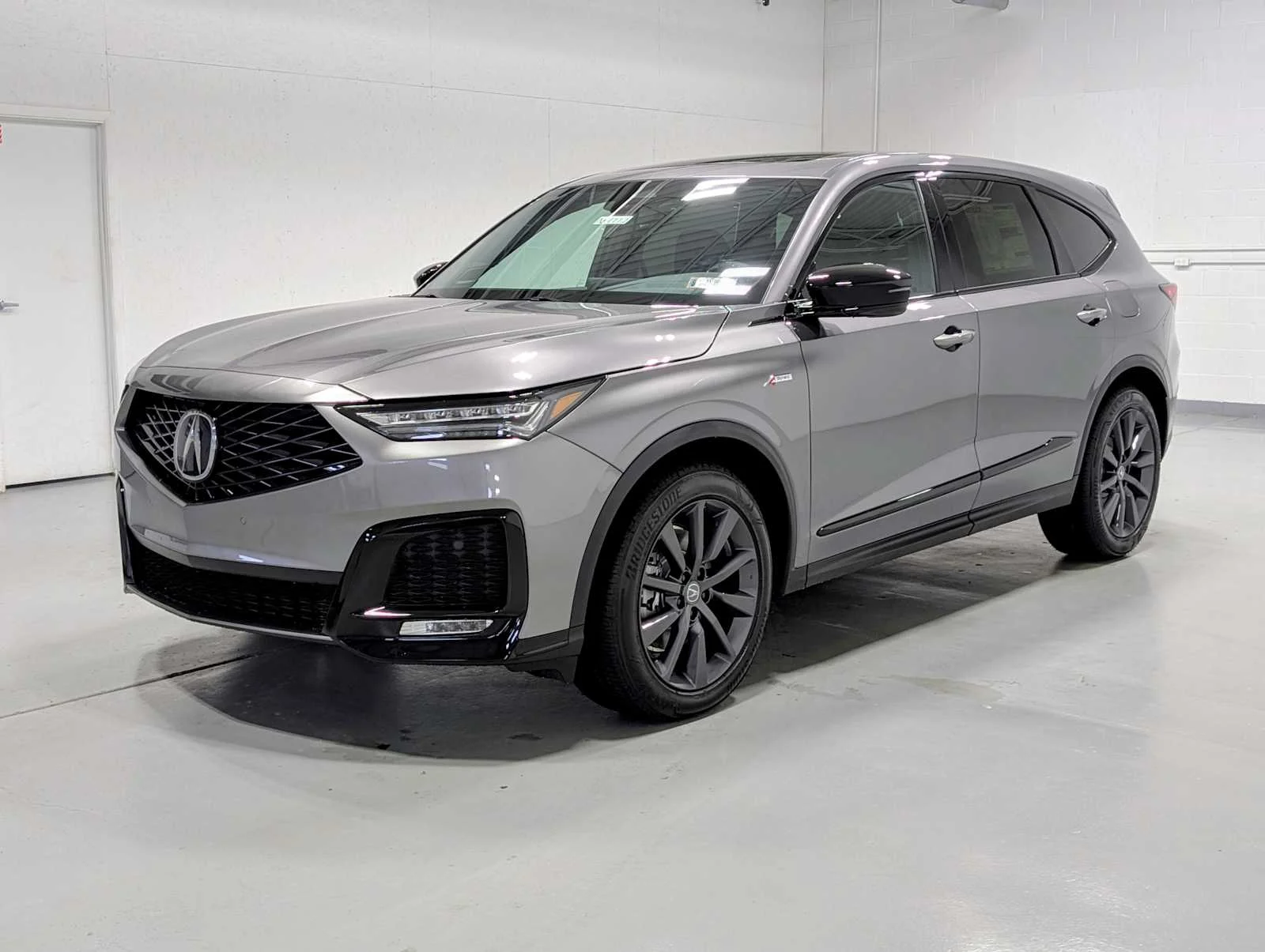 2026 Acura MDX SH-AWD A-Spec Package's photo