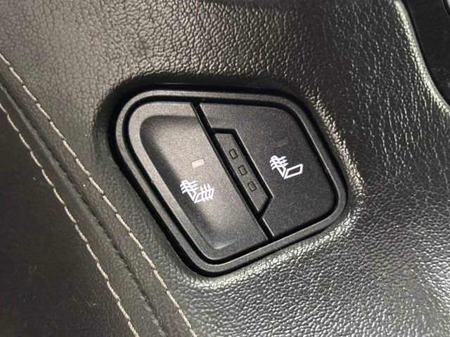 Used 2016 SUMMIT WHITE Chevrolet LT image 35