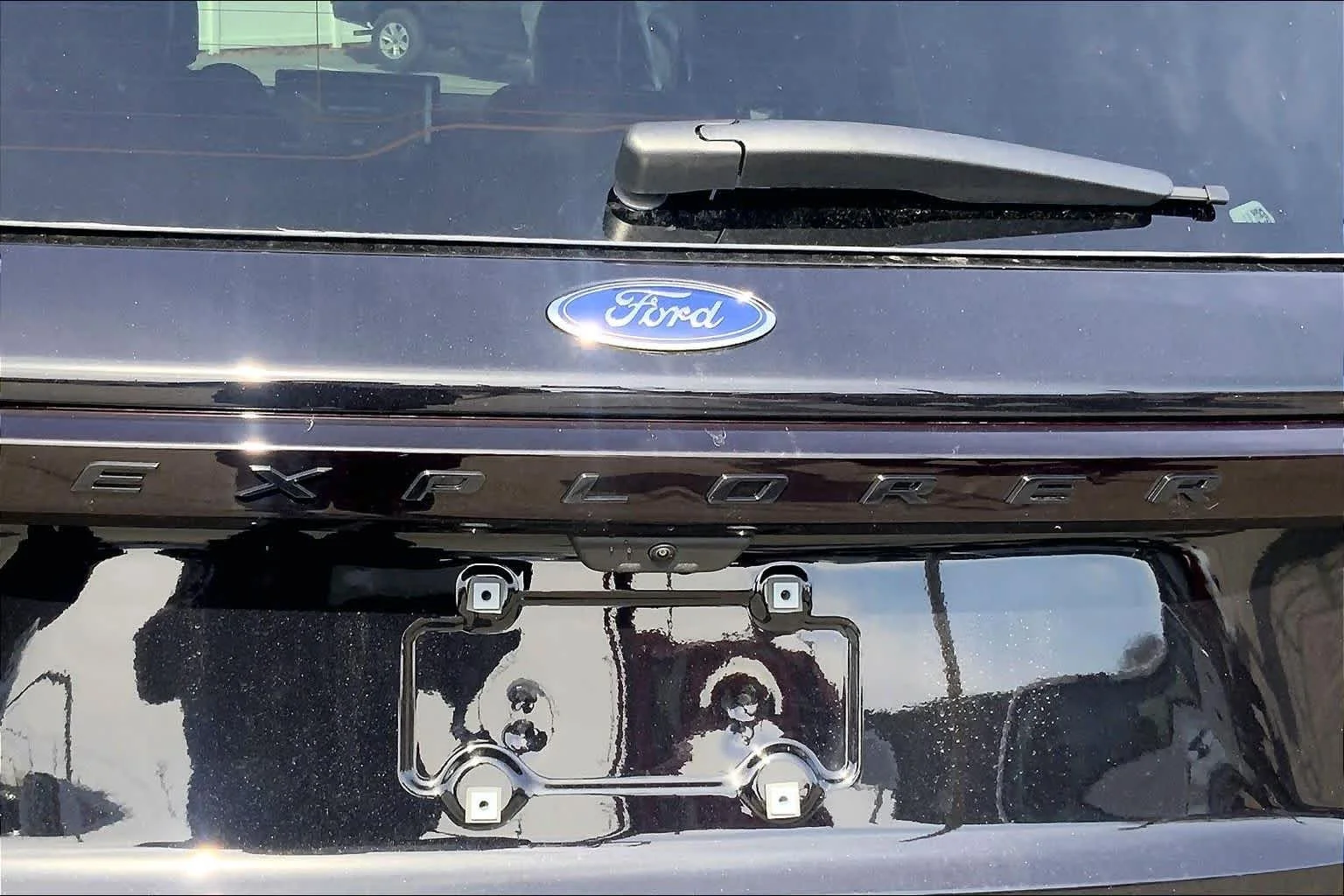 New 2026 Agate Black Metallic Ford ST-Line image 6
