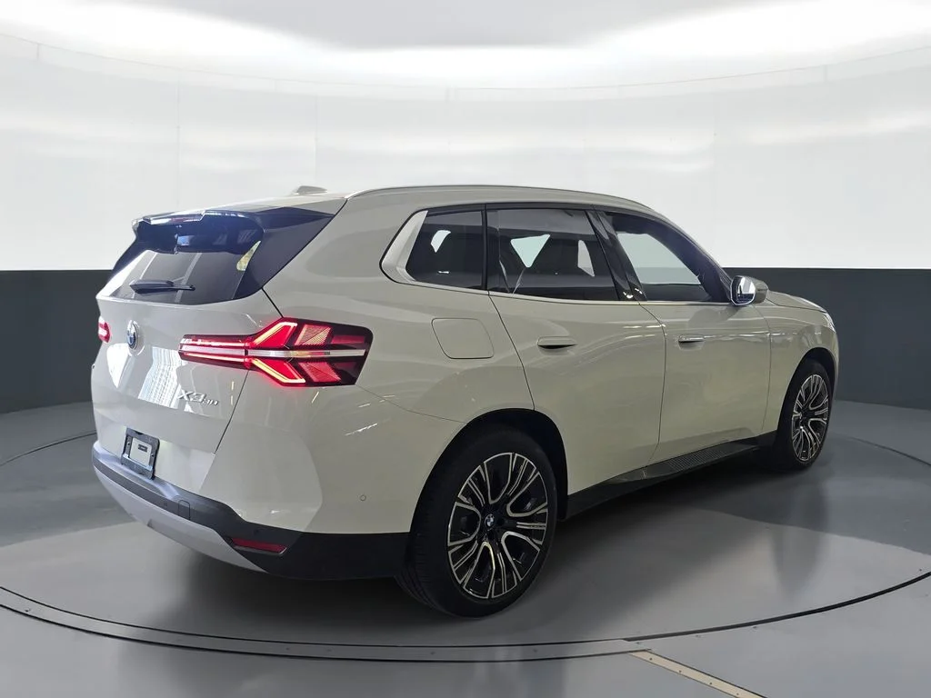New 2026 White BMW 30 xDrive image 3