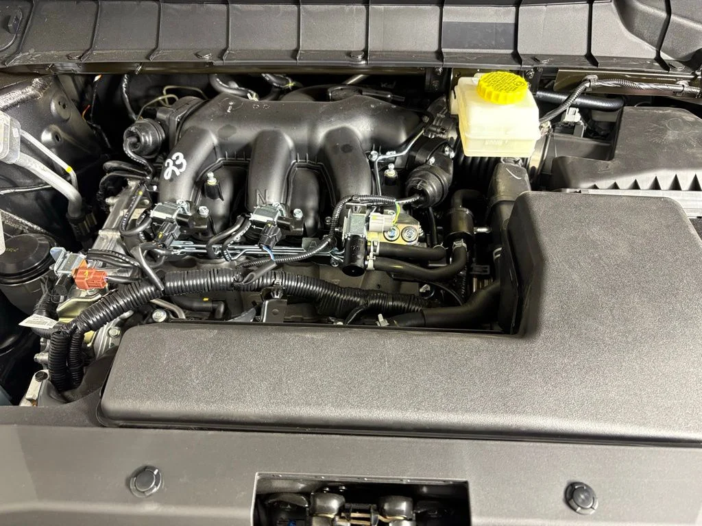 New 2026 Gun Metallic Nissan SL image 38