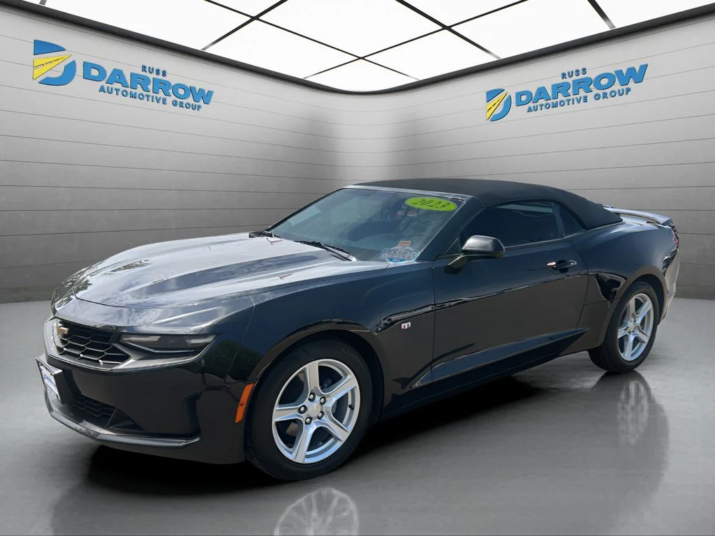 2023 Chevrolet Camaro 2.0 Convertible 1LT's photo