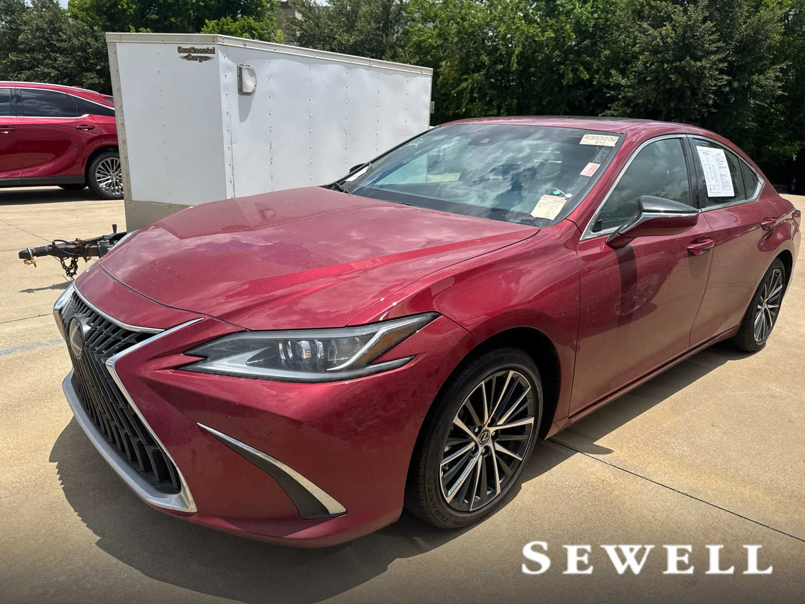 2025 Lexus ES 350 350's photo