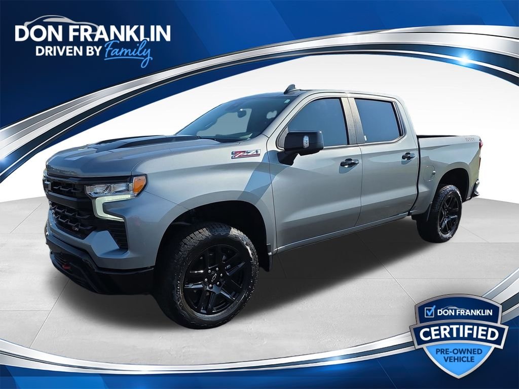 Used 2026 Gray Chevrolet LT Trail Boss image 1