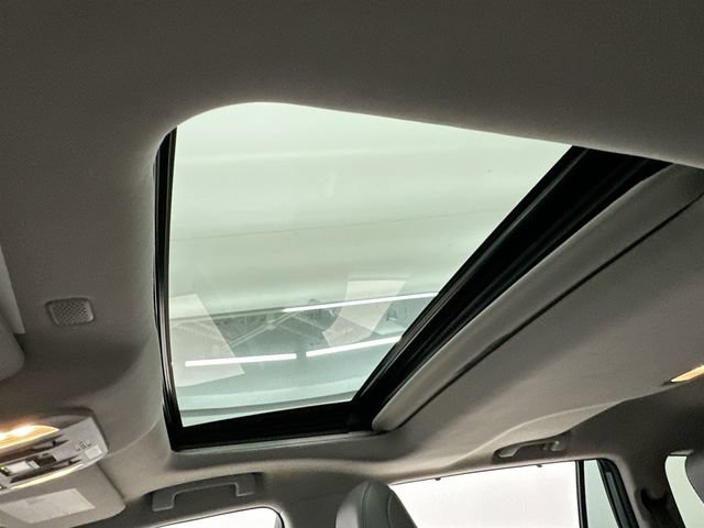 2021 Toyota Highlander Limited - Photo 38