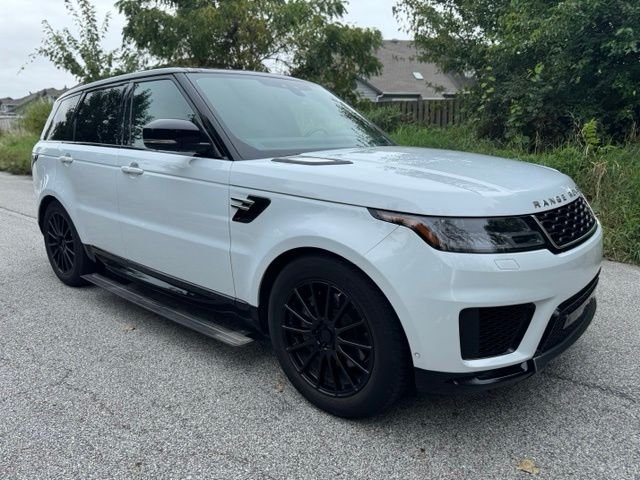 Used 2018 Yulong White Metallic Land Rover HSE image 4