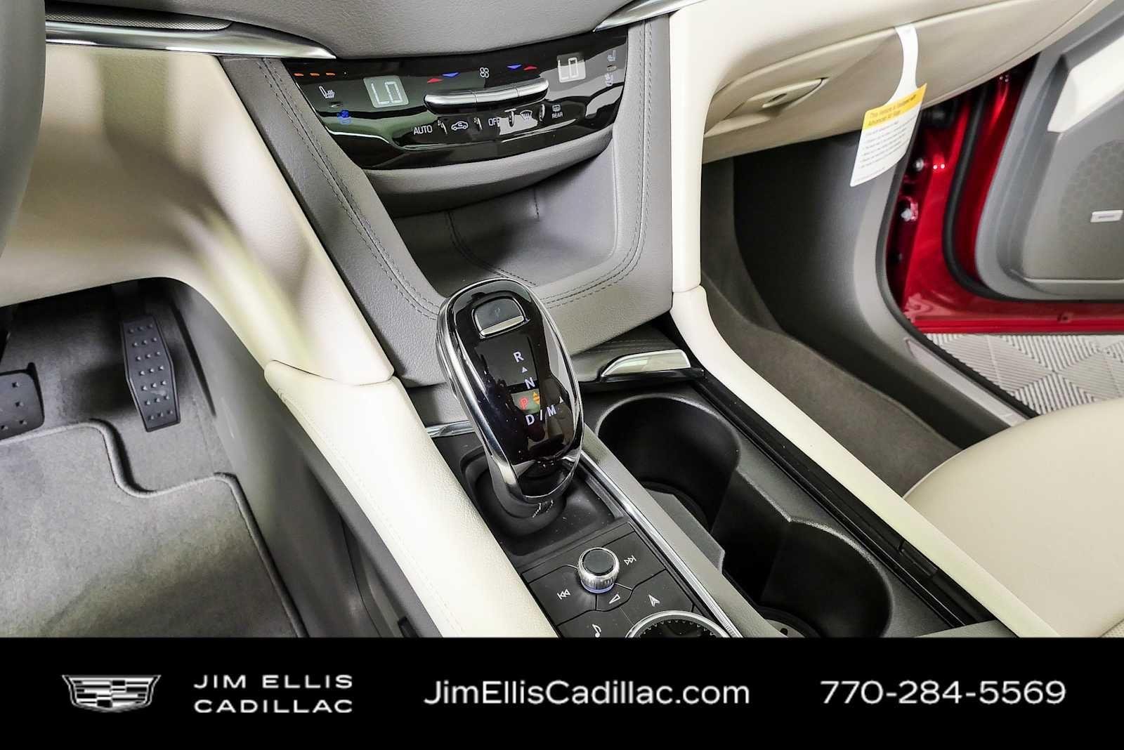 2026 Cadillac XT5 Premium Luxury - Photo 18
