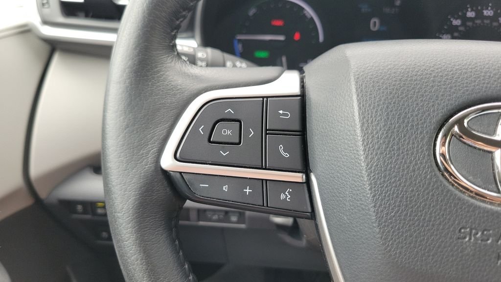 Certified Used 2021 Gray Toyota XLE image 21