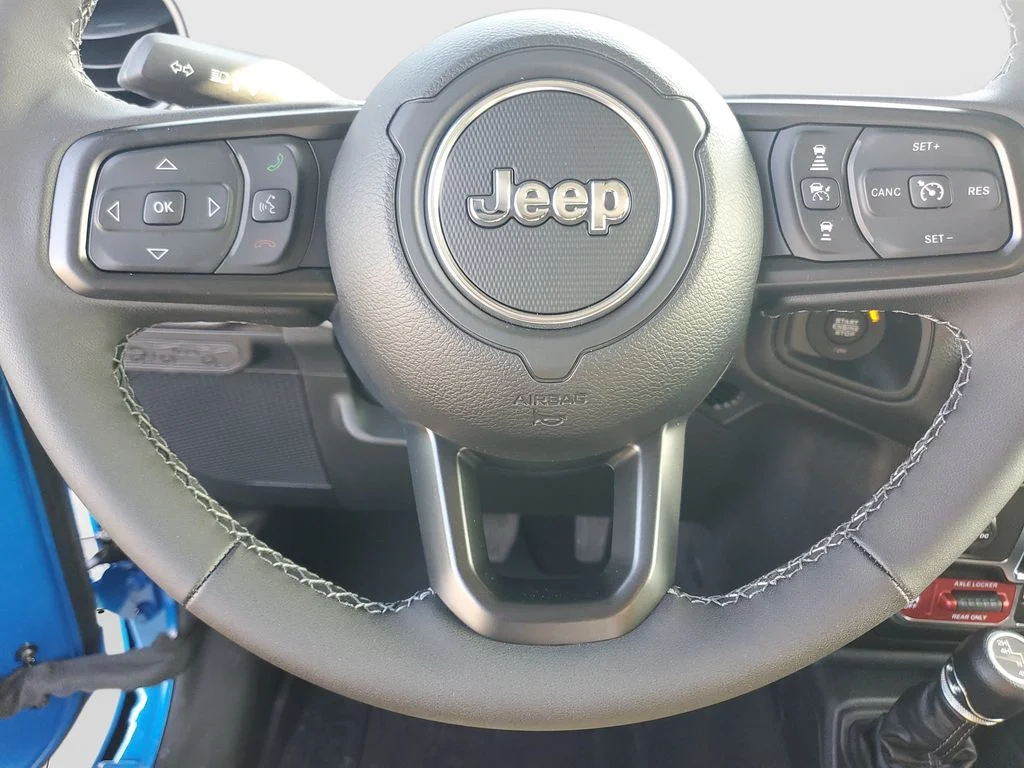 New 2026 Hydro Blue Pearl-Coat Exterior Paint Jeep Willys image 23