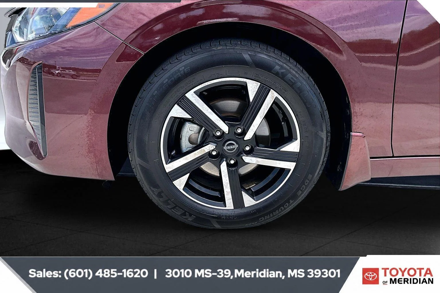 Used 2024 Rosewood Metallic Nissan SV image 7