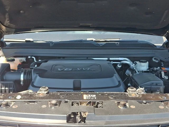 Used 2016 Black Chevrolet LT image 28