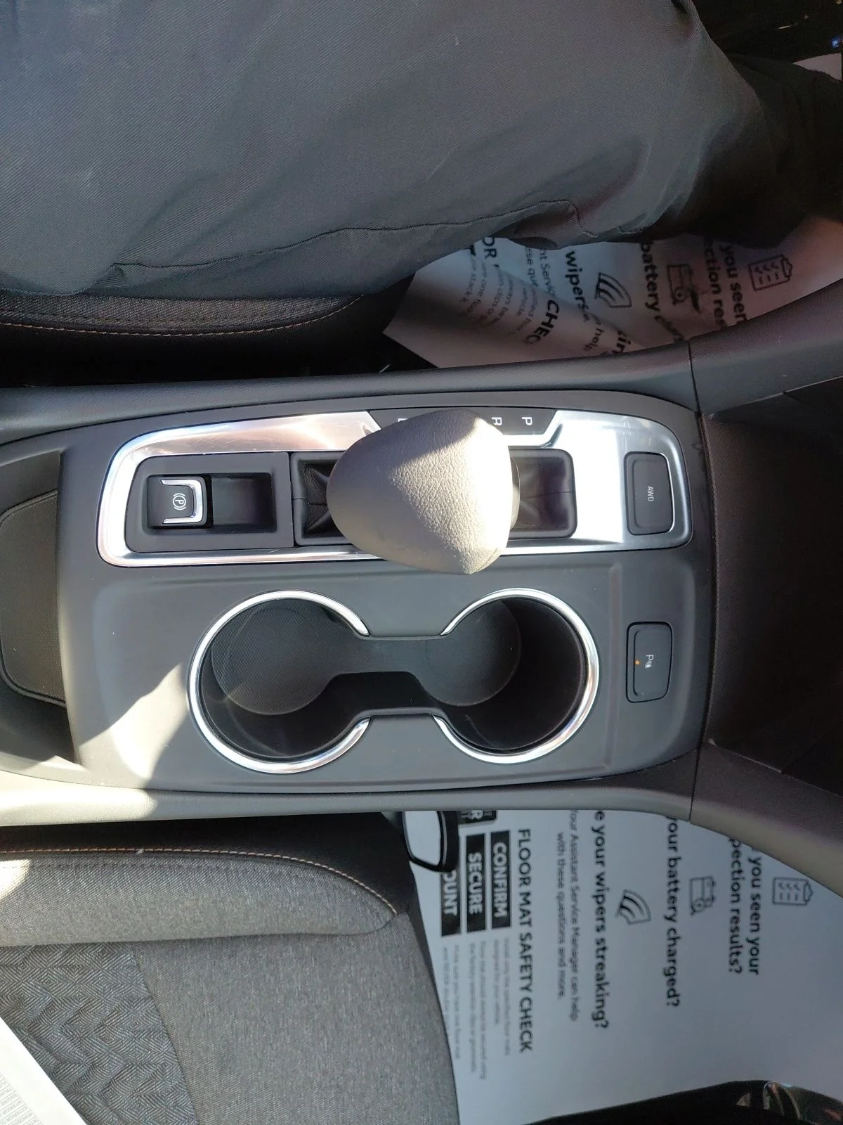 Used 2024 White Chevrolet LT image 44