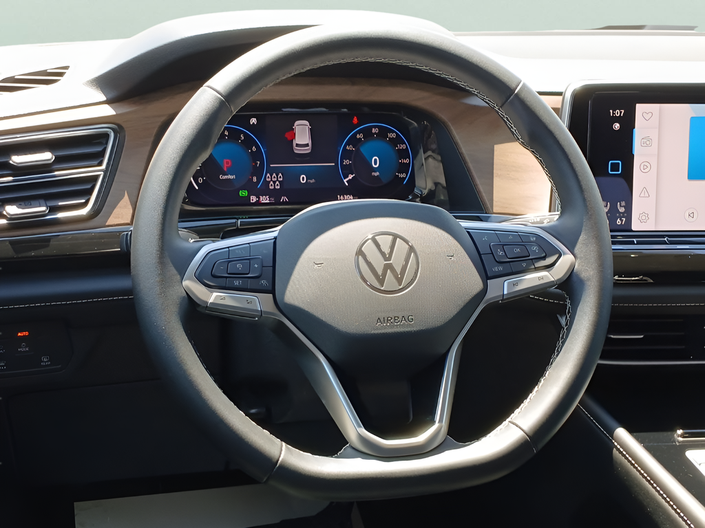 Used 2026 Gray Volkswagen 2.0T SE w/Technology image 9