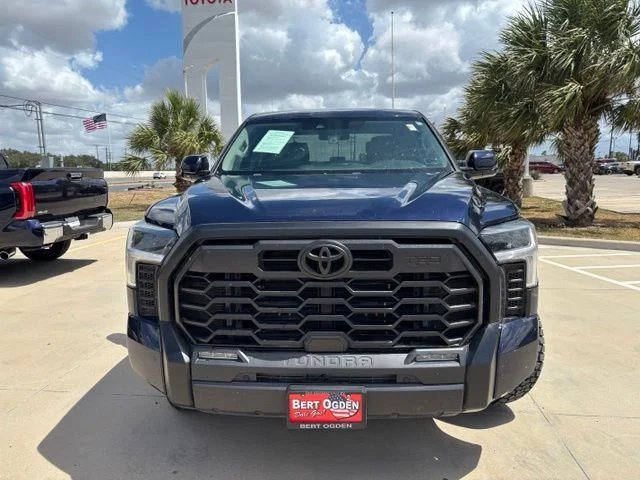 Used 2023  Toyota SR5 image 15