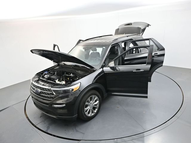 Used 2023 Black Metallic Ford XLT image 26
