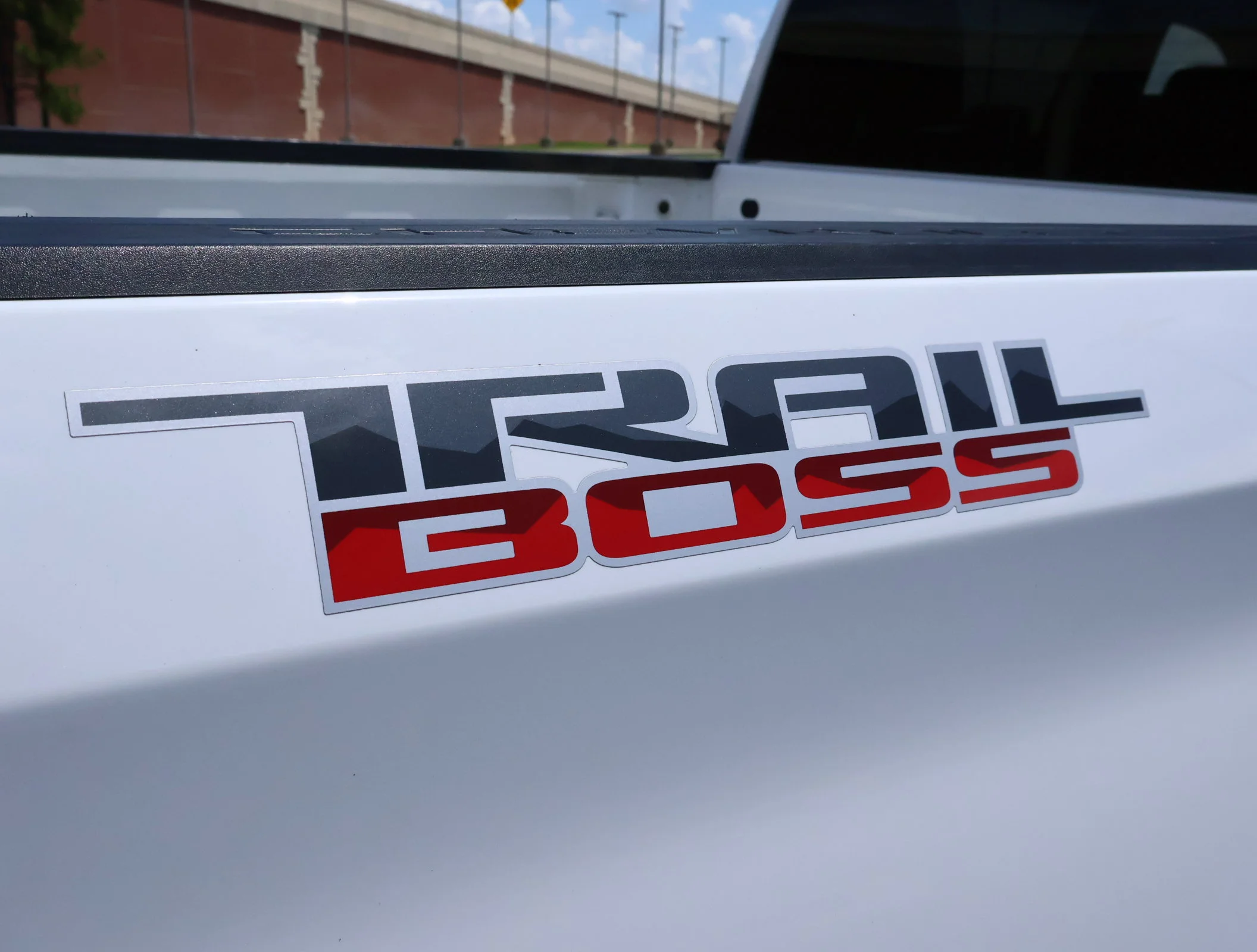 Used 2021 Summit White Chevrolet Custom Trail Boss image 22