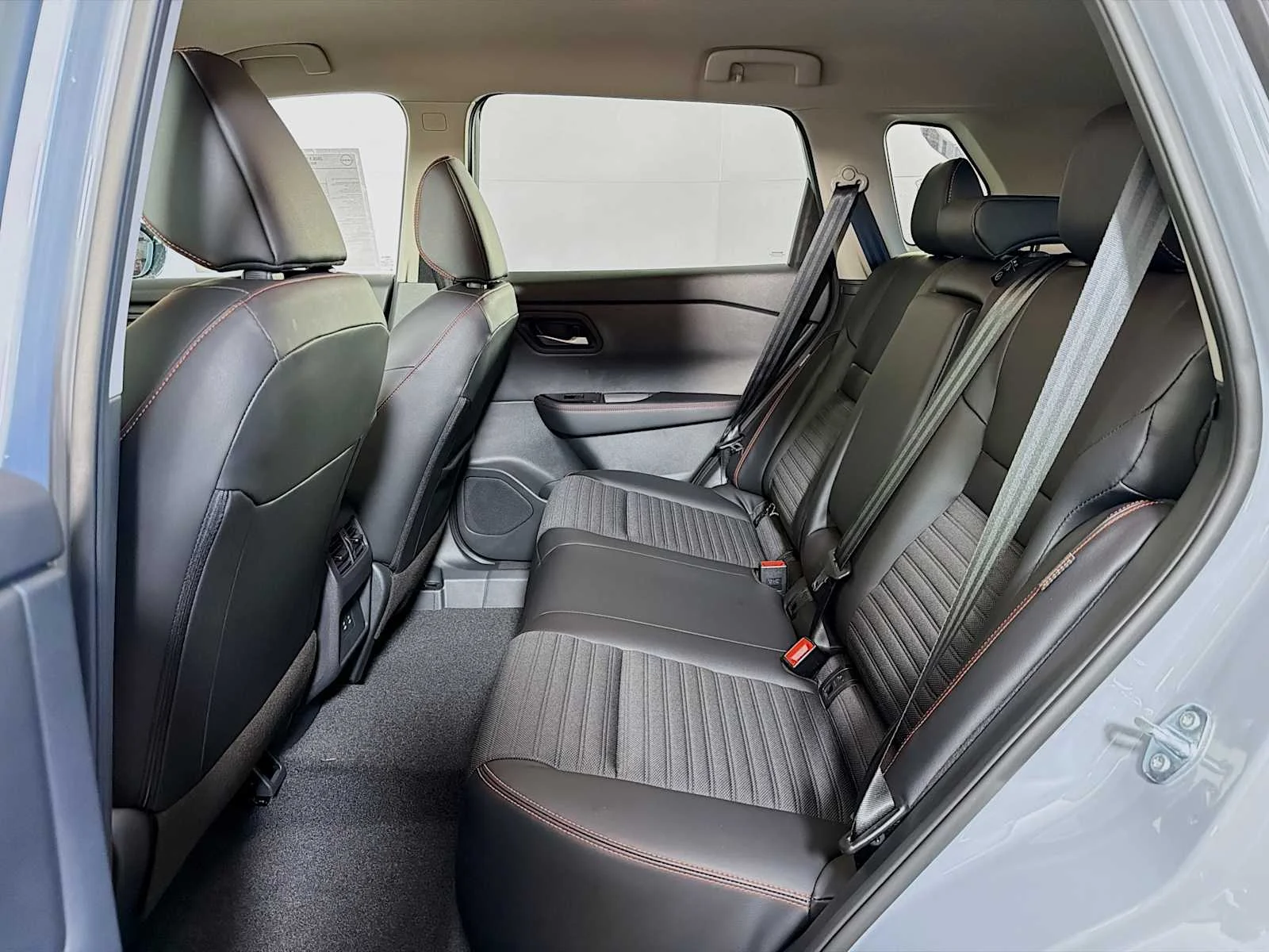 New 2026 Boulder Gray Pearl Nissan Rock Creek® image 5