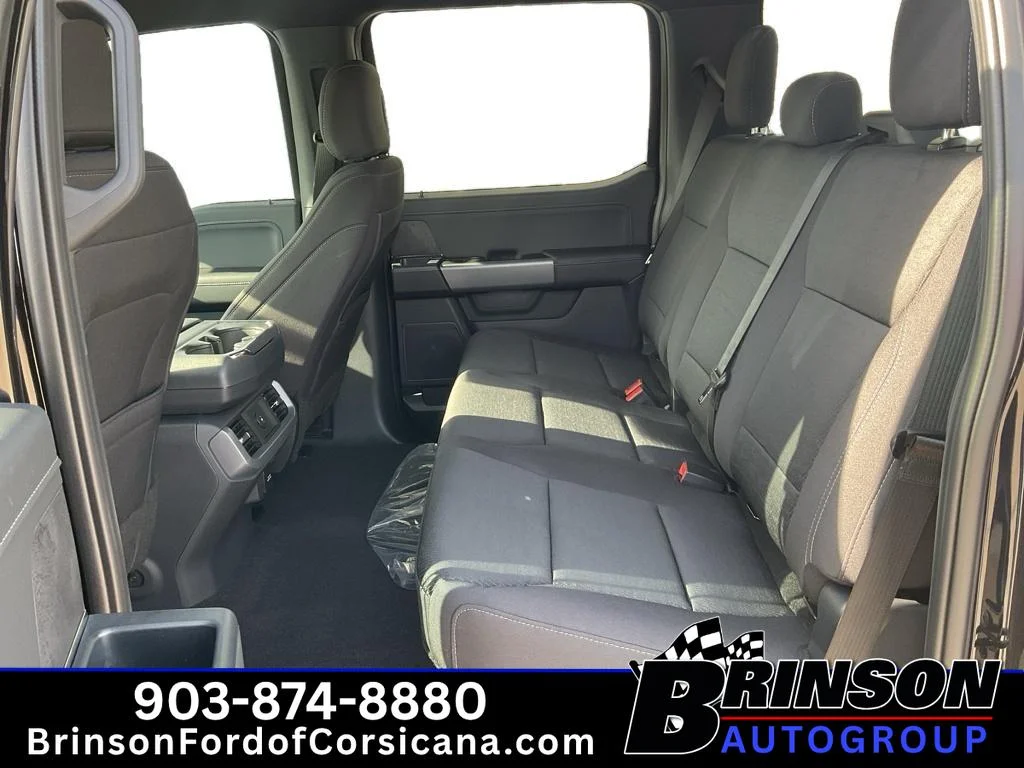 New 2026 Agate Black Metallic Ford XLT image 7