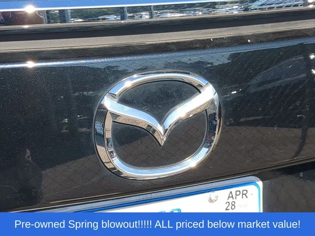 Used 2018 Black Mazda Touring image 12